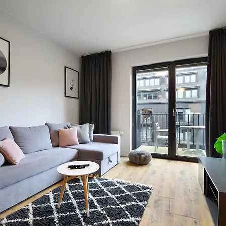 Rentplanet - Kolo Brzegu Apartament